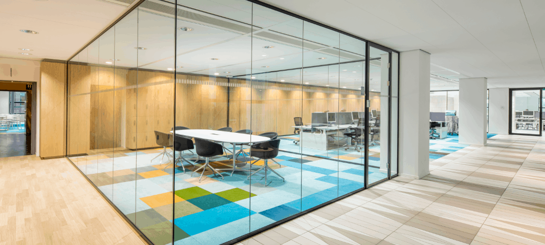 glaswand-op-kantoor