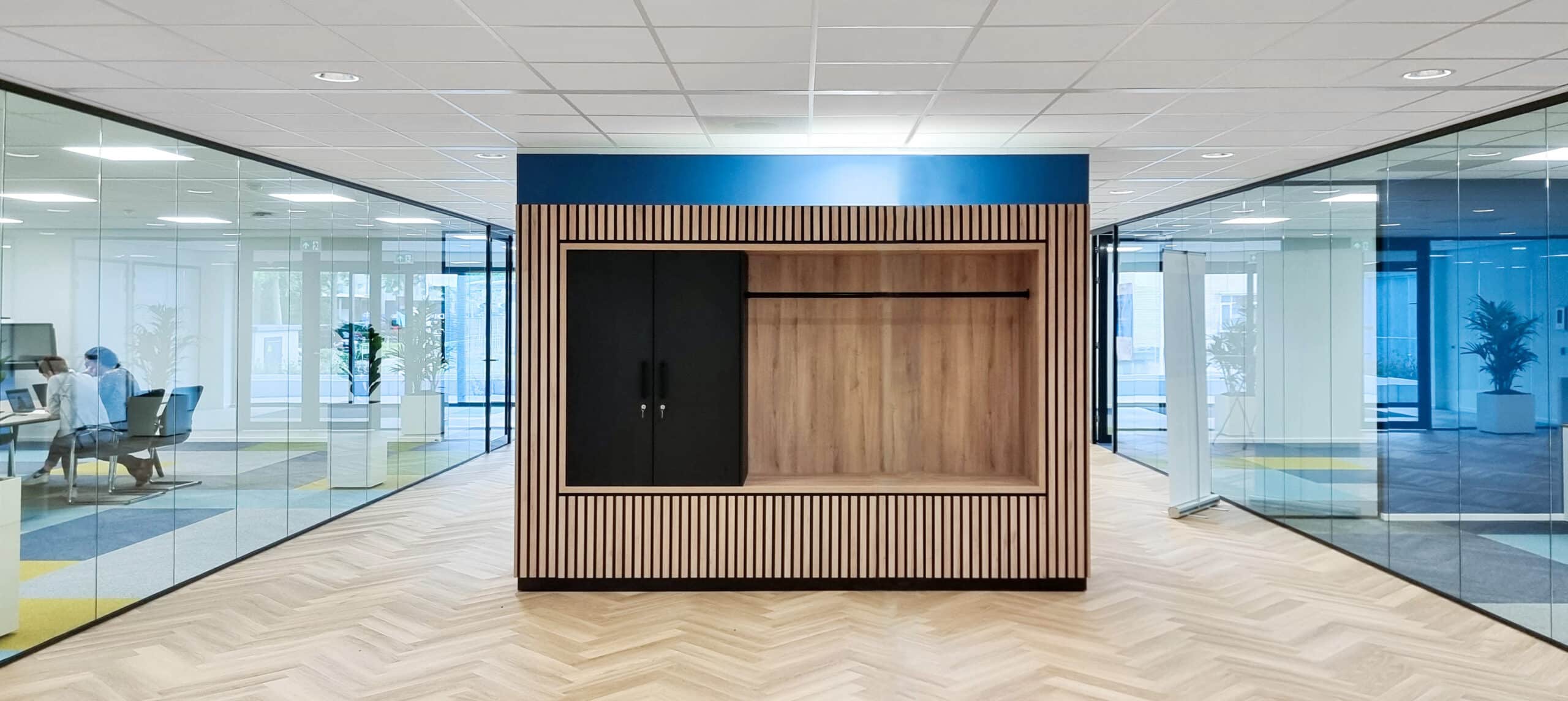 Topcon - De Kantoorinrichter